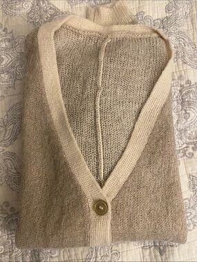 No Brand Beige V-Neck Button Cardigan Sweater - Women's